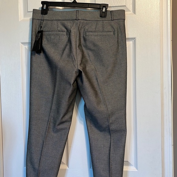 Banana Republic grey ankle pants - Picture 8 of 14